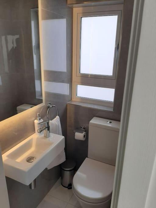 סיינט פול ביי New Seafront Apartment - Spectacular Views מראה חיצוני תמונה