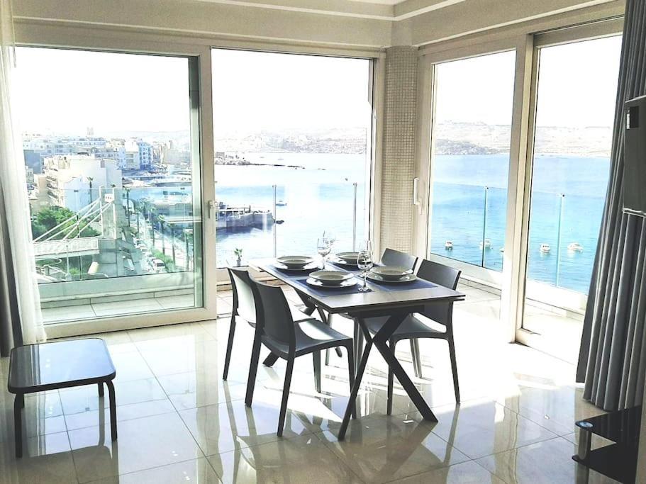 סיינט פול ביי New Seafront Apartment - Spectacular Views מראה חיצוני תמונה